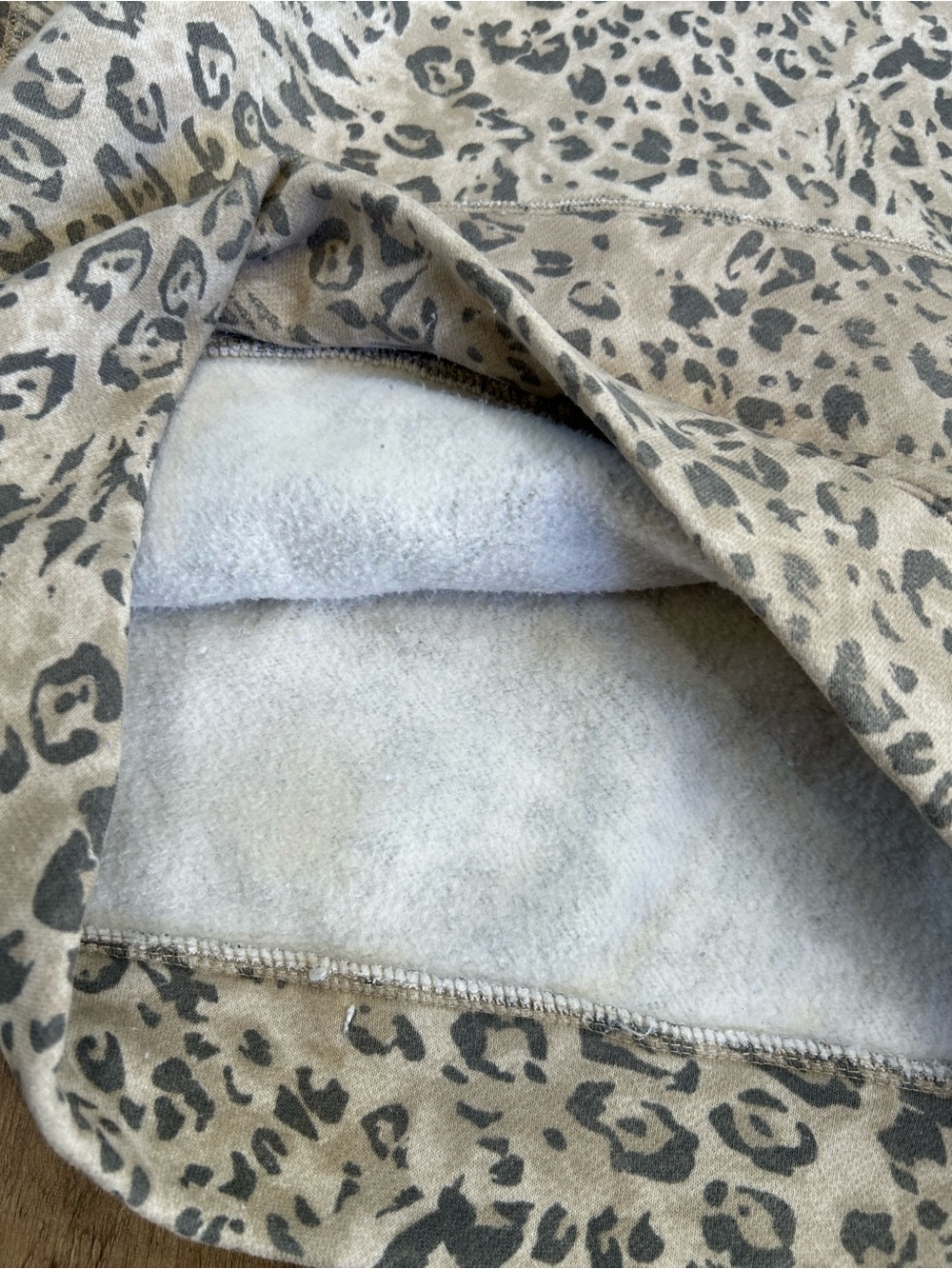 Hollister Cream and Gray Leopard Hoodie - Picture 5 of 7